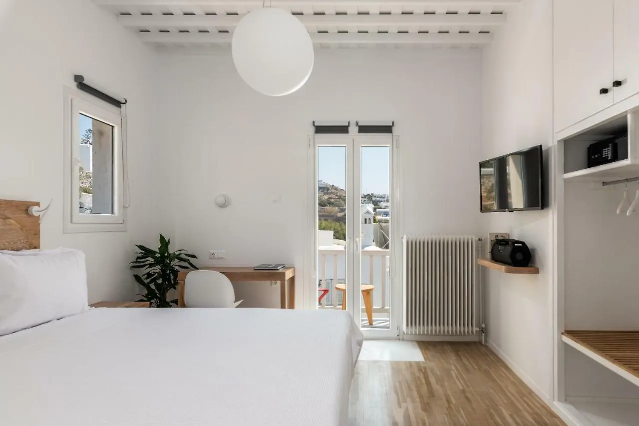 Kontakt z GaZía Mykonos
